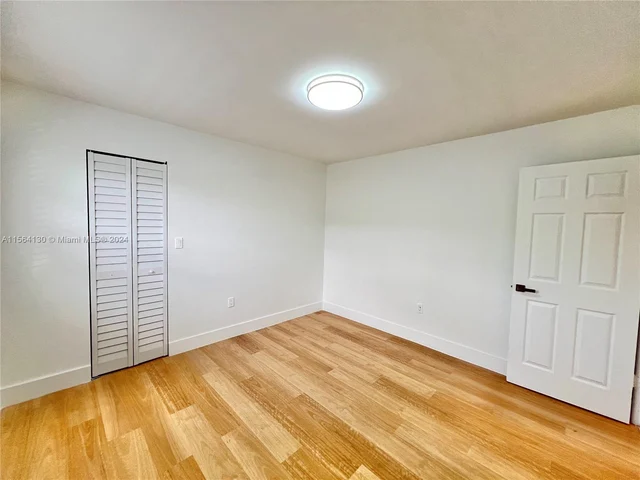 3081 NW 94th St # 3081, Miami FL 33147