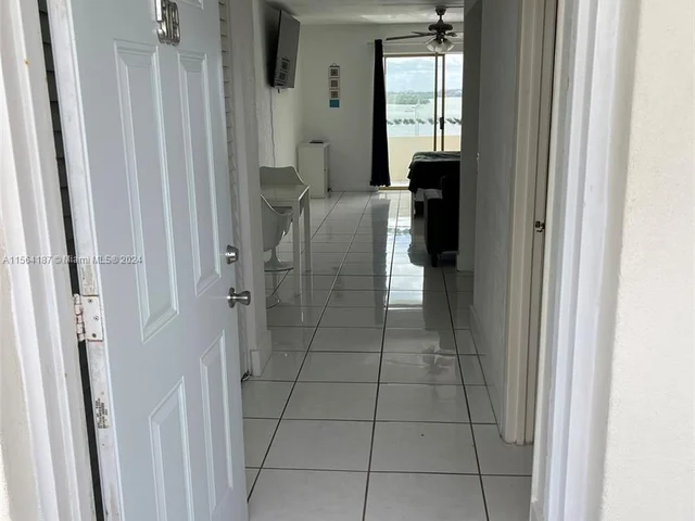 7904 West Dr # 509, North Bay Village FL 33141