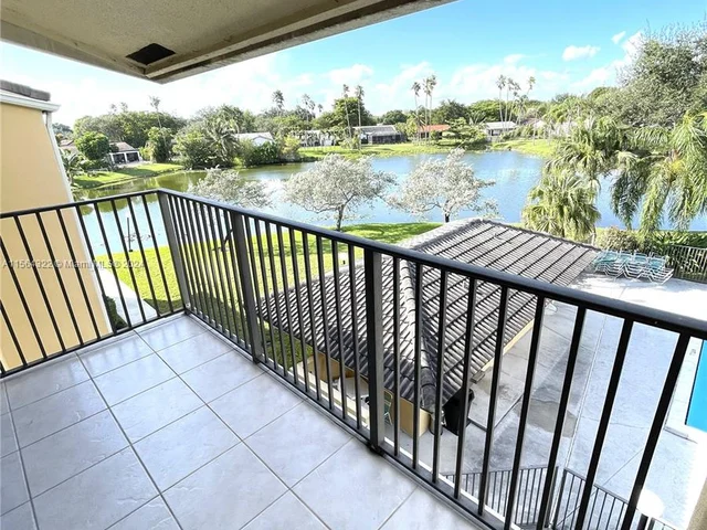 11453 NW 39th Ct # 2, Coral Springs FL 33065
