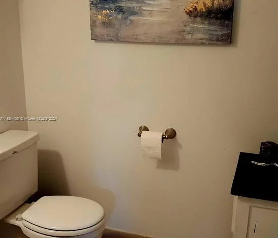 1651 NE 115th St # 39C, Miami FL 33181