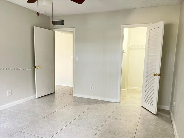 13714 SW 90th Ave, Miami FL 33176