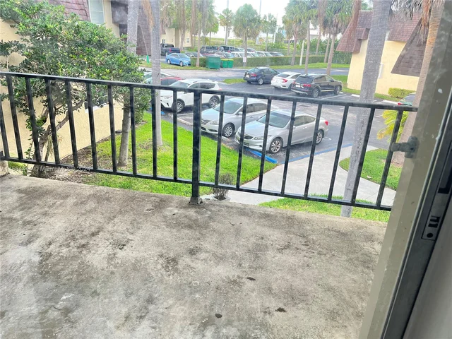 13714 SW 90th Ave, Miami FL 33176