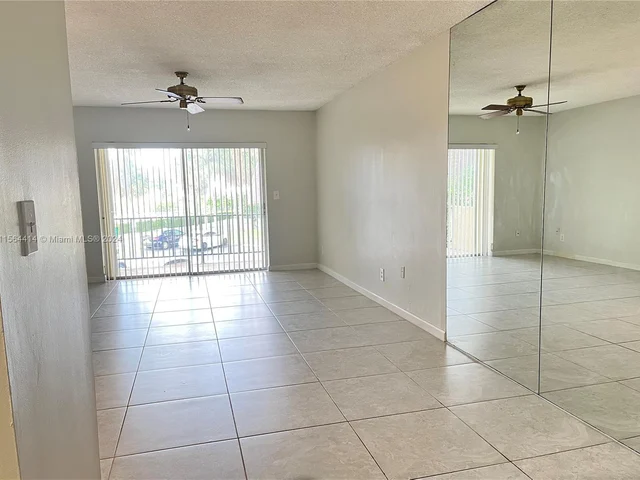 13714 SW 90th Ave, Miami FL 33176