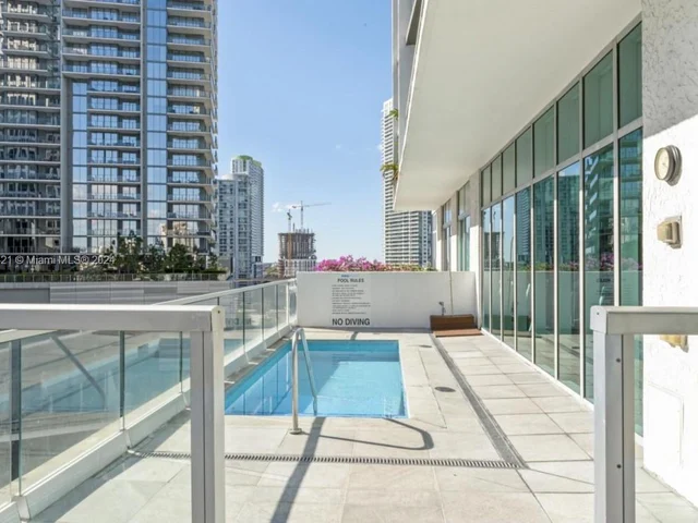 55 SE 6th St # 1600, Miami FL 33131