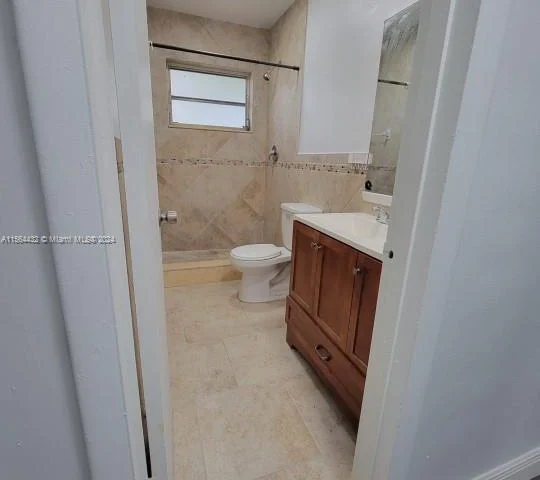 7610 SW 82nd St # J207, Miami FL 33143