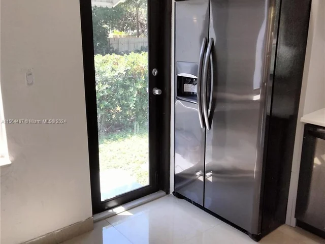 251 NW 45 ST, Miami FL 33127