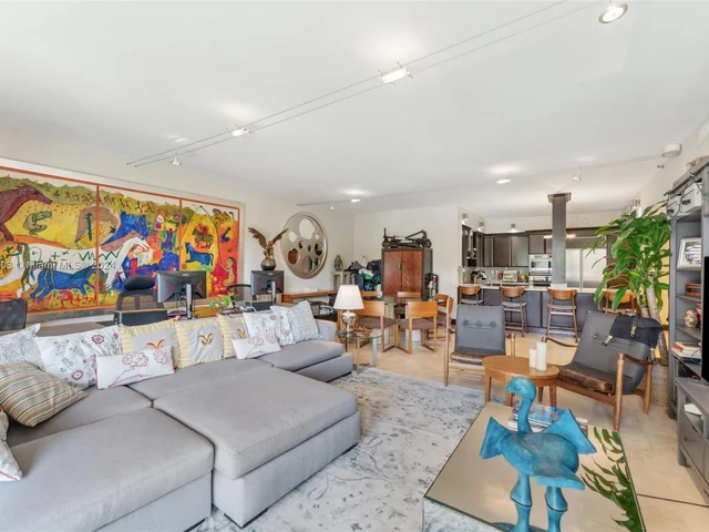 201 Crandon Blvd # 223, Key Biscayne FL 33149