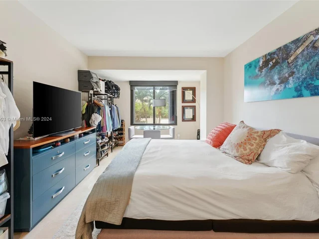 201 Crandon Blvd # 223, Key Biscayne FL 33149