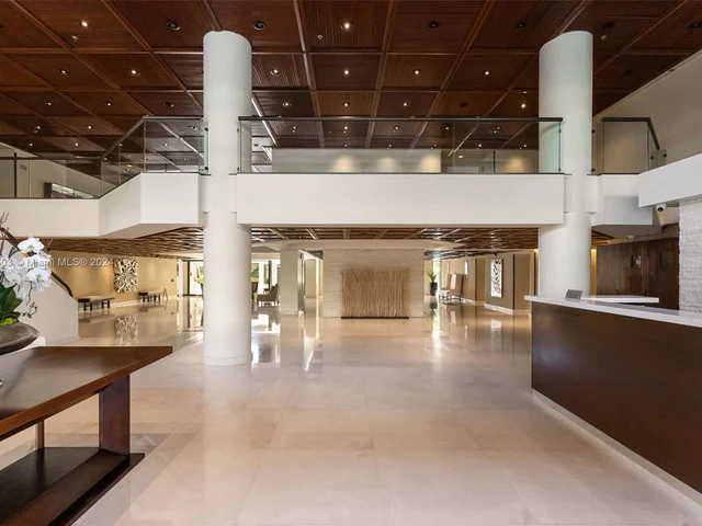 201 Crandon Blvd # 223, Key Biscayne FL 33149