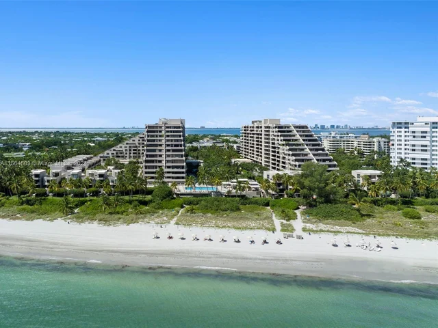 201 Crandon Blvd # 223, Key Biscayne FL 33149