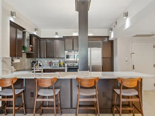 201 Crandon Blvd # 223, Key Biscayne FL 33149