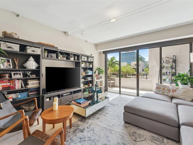 201 Crandon Blvd # 223, Key Biscayne FL 33149