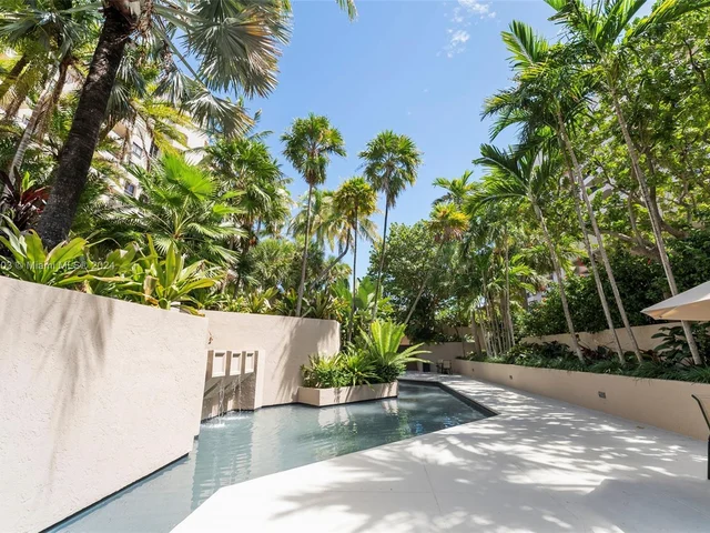 201 Crandon Blvd # 223, Key Biscayne FL 33149