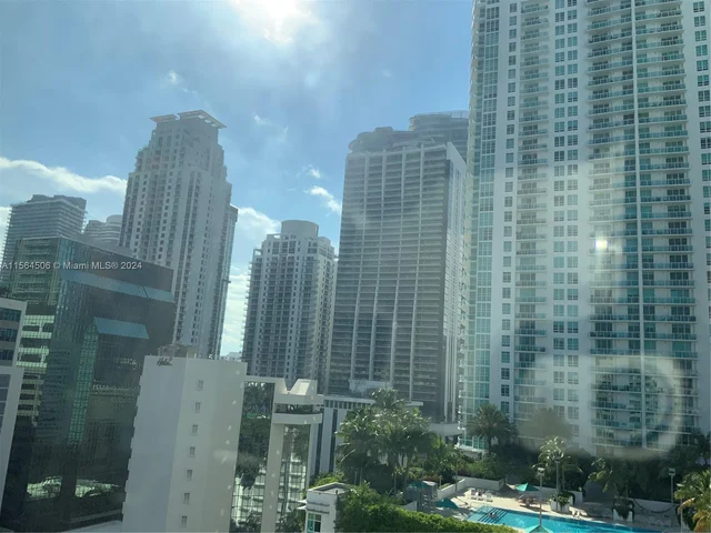 999 Brickell Bay Dr # 1709, Miami FL 33131