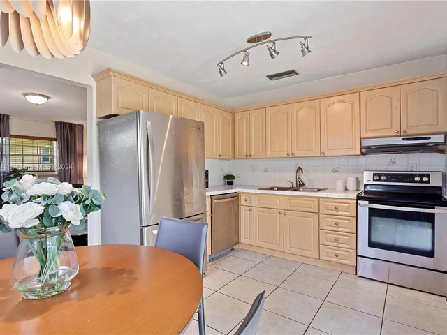 3059 Day Ave # 1, Miami FL 33133