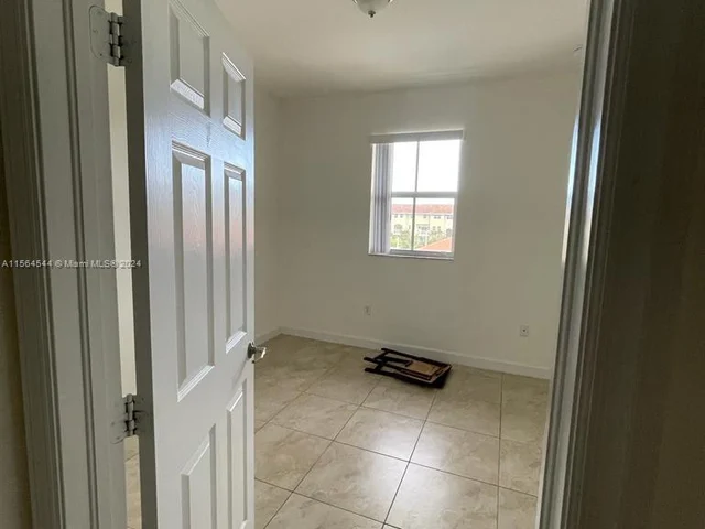 230 NW 109th Ave, Miami FL 33172