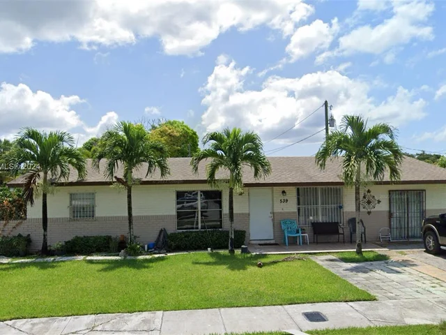 539 SW 7th Ct, Florida City FL 33034