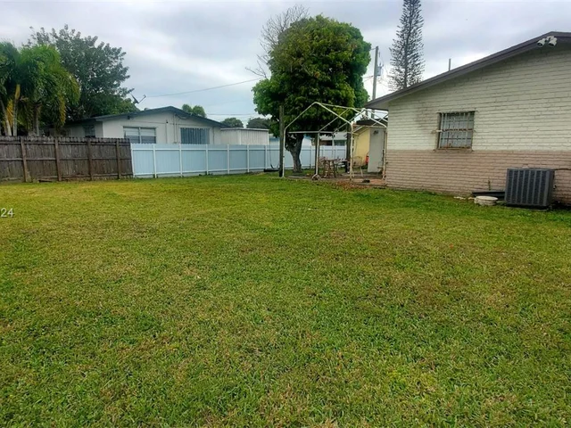 539 SW 7th Ct, Florida City FL 33034