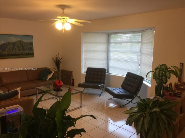 10000 Kendale Blvd, Miami FL 33176