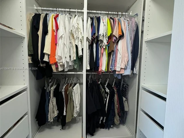 3570 W 88th Ter # 3570, Hialeah FL 33018