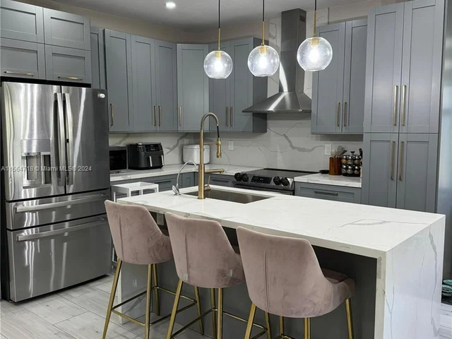 3570 W 88th Ter # 3570, Hialeah FL 33018