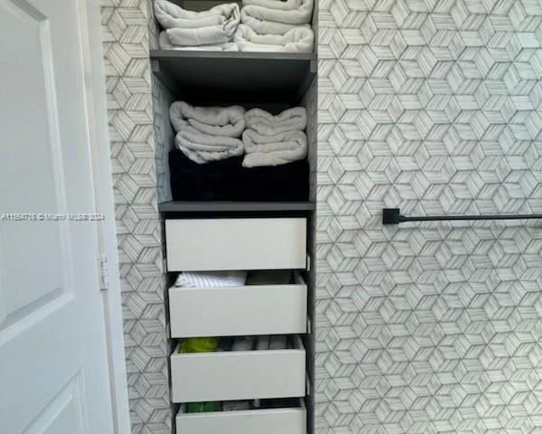 3570 W 88th Ter # 3570, Hialeah FL 33018