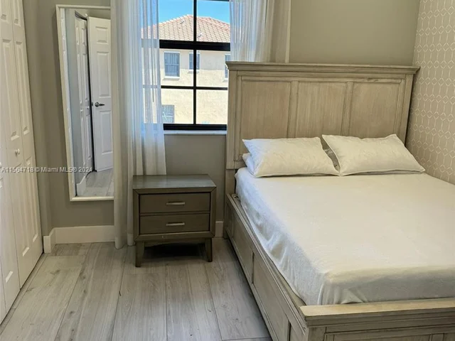 3570 W 88th Ter # 3570, Hialeah FL 33018