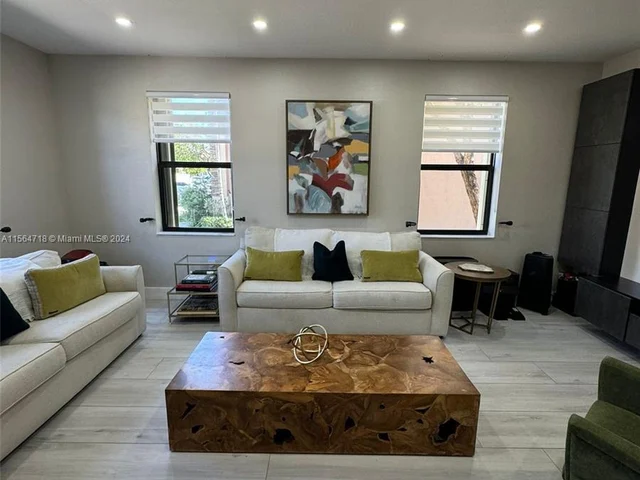 3570 W 88th Ter # 3570, Hialeah FL 33018