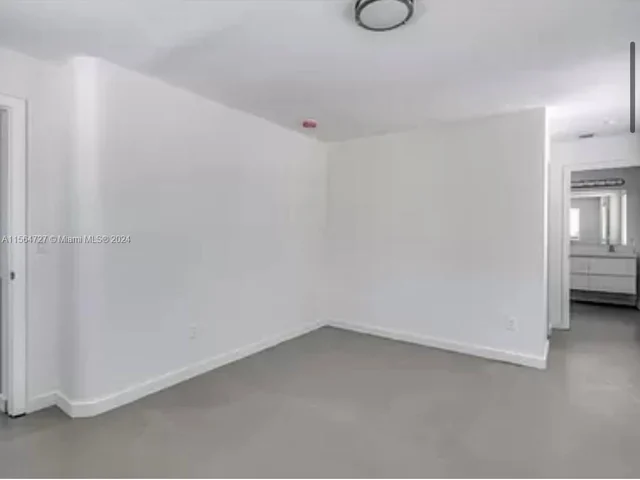 450 NE 62nd St # 4, Miami FL 33138