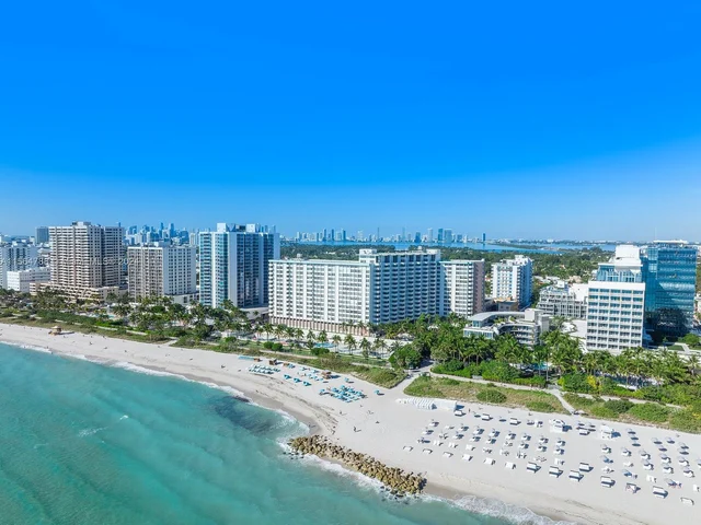2899 Collins Ave # 1638, Miami Beach FL 33140