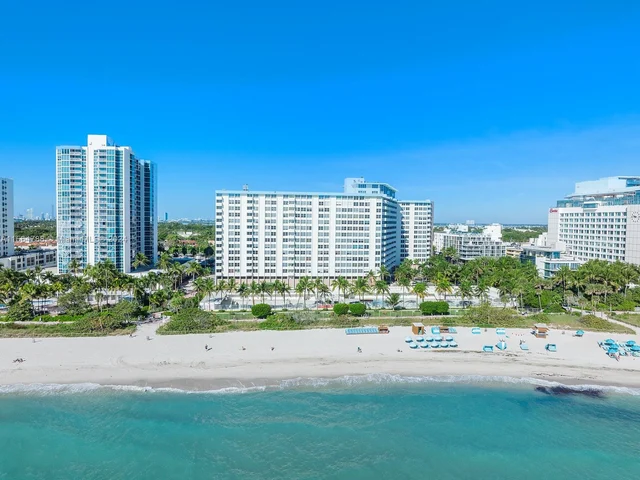 2899 Collins Ave # 1638, Miami Beach FL 33140