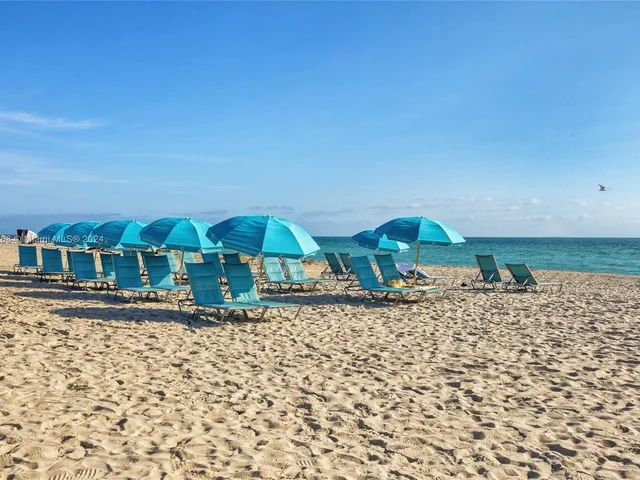 2899 Collins Ave # 1638, Miami Beach FL 33140