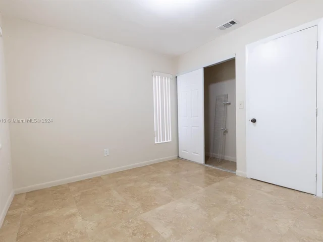 11701 SW 122nd Ct # 11701, Miami FL 33186