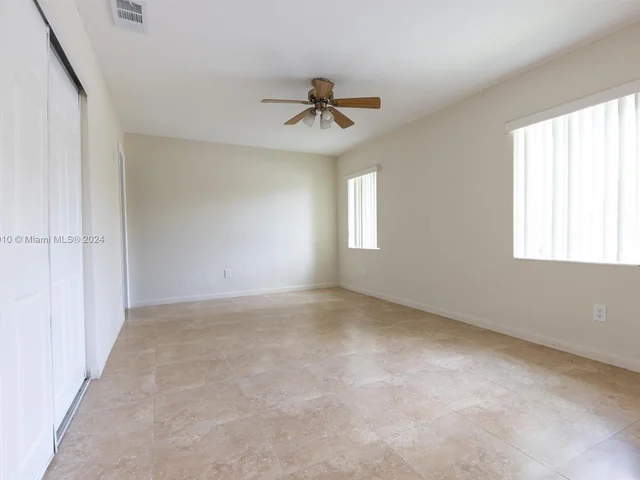 11701 SW 122nd Ct # 11701, Miami FL 33186