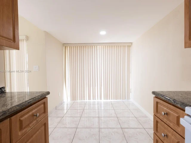 11701 SW 122nd Ct # 11701, Miami FL 33186