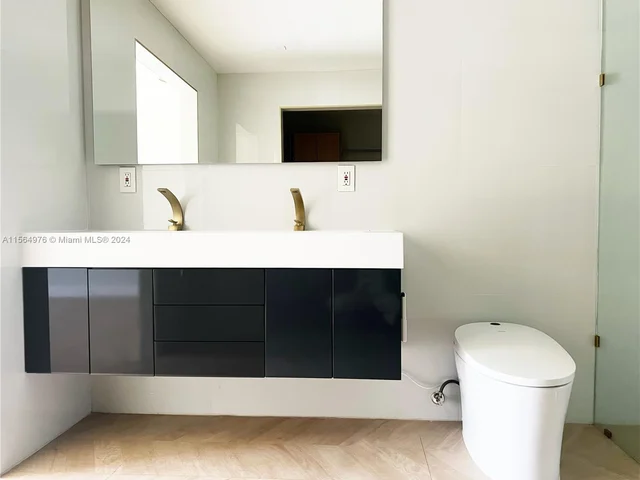 4016 Grant St, Hollywood FL 33021