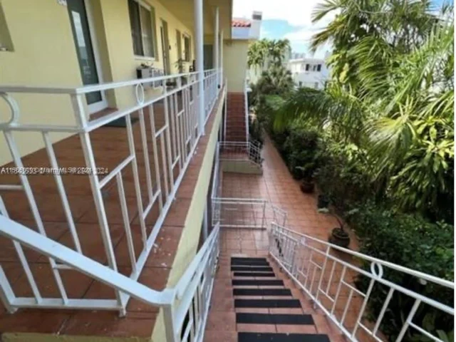 6831 Abbott Ave # 2, Miami Beach FL 33141