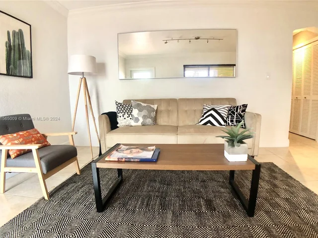 6831 Abbott Ave # 2, Miami Beach FL 33141