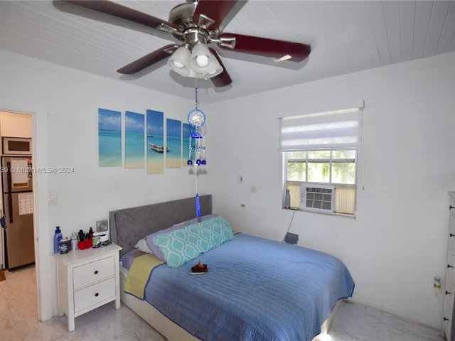 1111 SW 11th St # 1111, Miami FL 33130