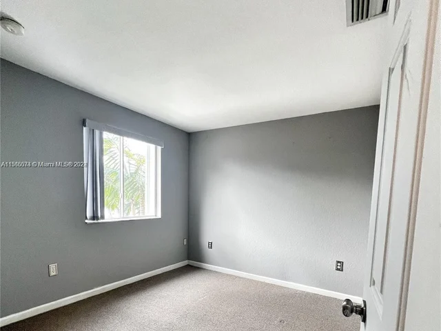 1495 SE 27th St # 319, Homestead FL 33035