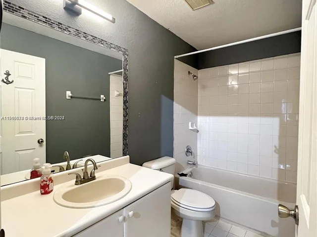 1495 SE 27th St # 319, Homestead FL 33035