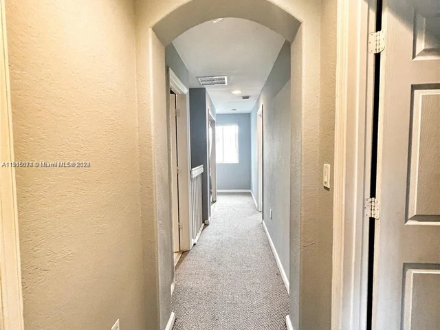 1495 SE 27th St # 319, Homestead FL 33035