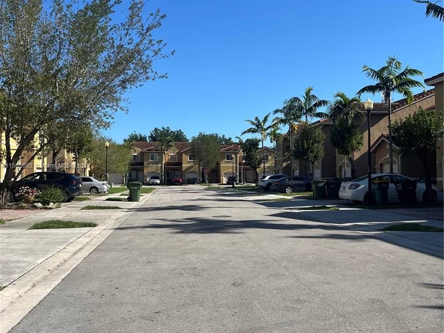 366 SE 20th Ter # 0, Homestead FL 33033