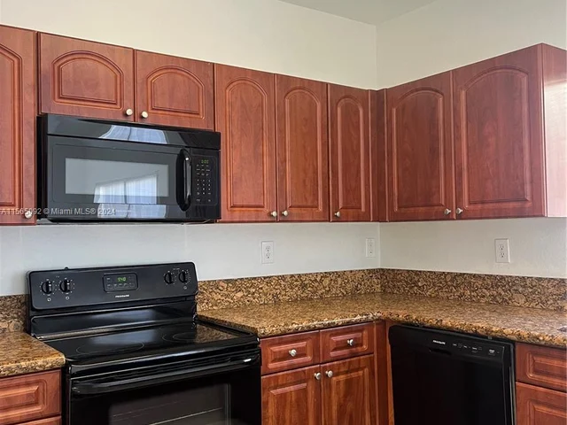 366 SE 20th Ter # 0, Homestead FL 33033