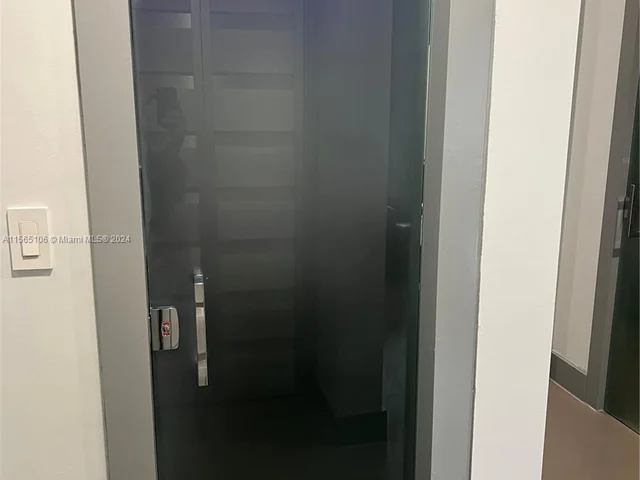 6881 Bay Dr # 9, Miami Beach FL 33141