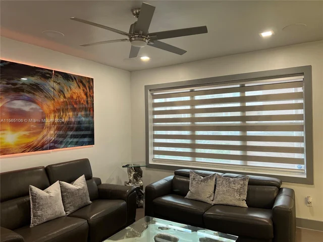 6881 Bay Dr # 9, Miami Beach FL 33141