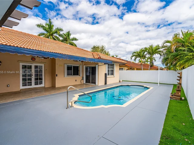 15374 SW 113th Ter, Miami FL 33196