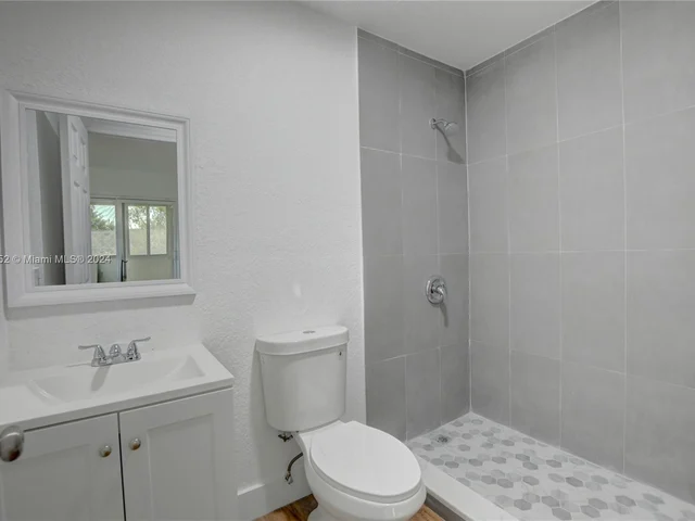 411 Flanders I, Delray Beach FL 33484