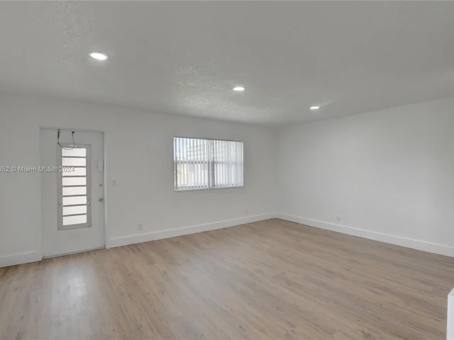 411 Flanders I, Delray Beach FL 33484