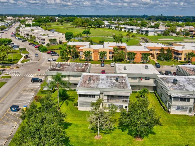 411 Flanders I, Delray Beach FL 33484